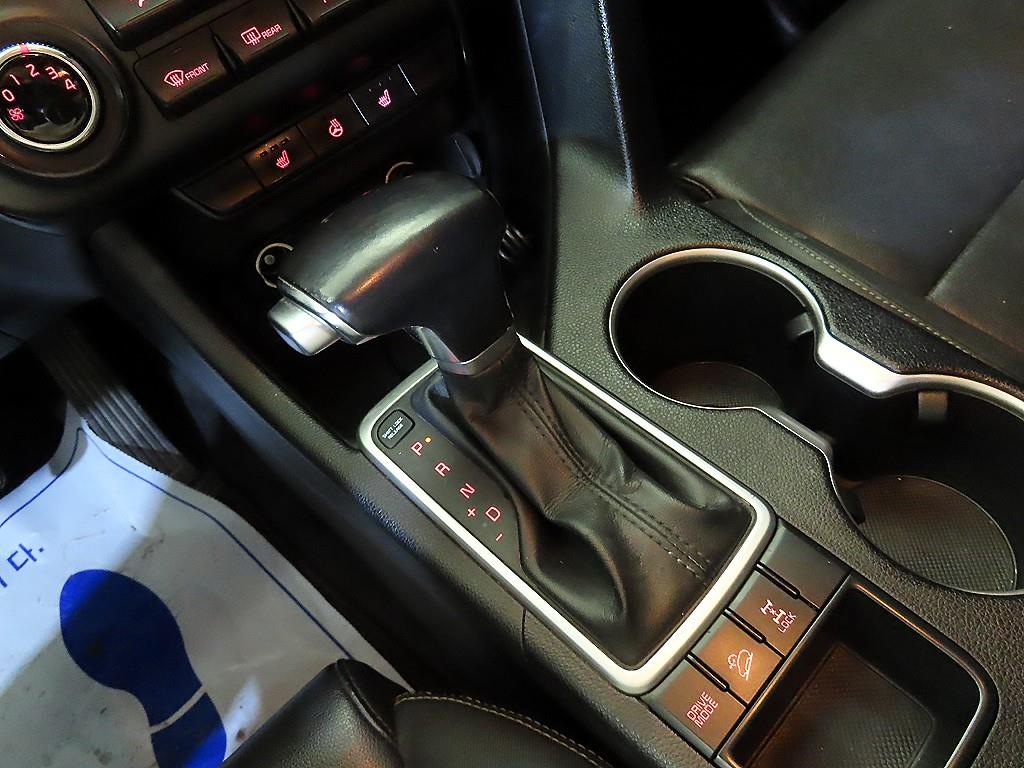 KIA Sportage - Vista 12