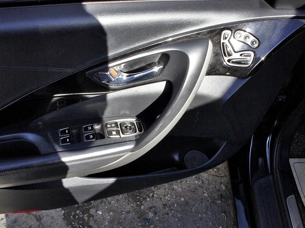 HYUNDAI Grandeur 2014 Negro - Importación desde Corea - HF Imports Iquique - Foto 12