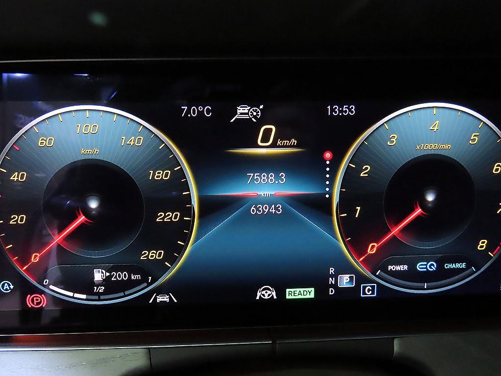 Mercedes Benz CLS Class - Vista 9