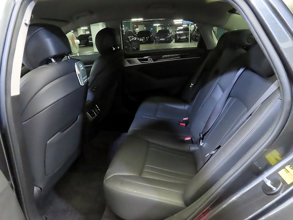 Genesis G80 - Vista 7