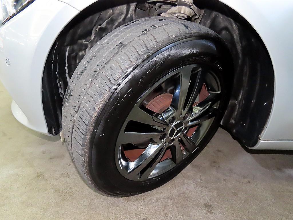 Mercedes Benz C Class 2016 Plateado - Importación desde Corea - HF Imports Iquique - Foto 20