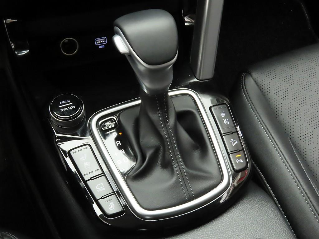 KIA Seltos - Vista 11