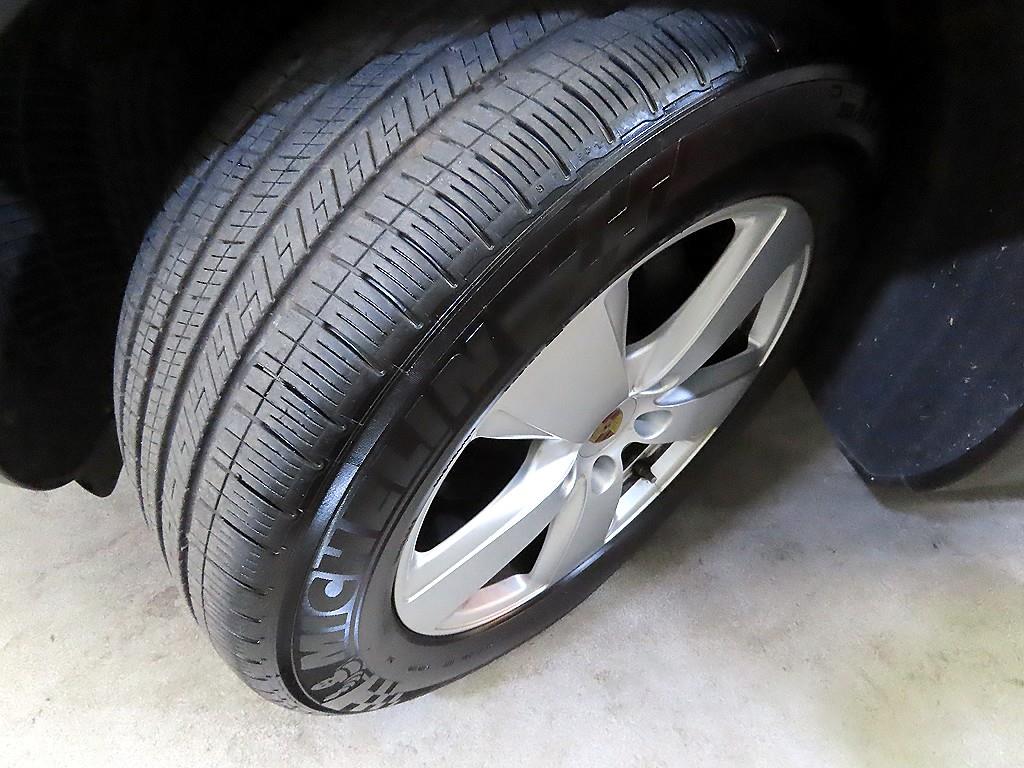 Porsche Cayenne 2023 Rojo - Importación desde Corea - HF Imports Iquique - Foto 20