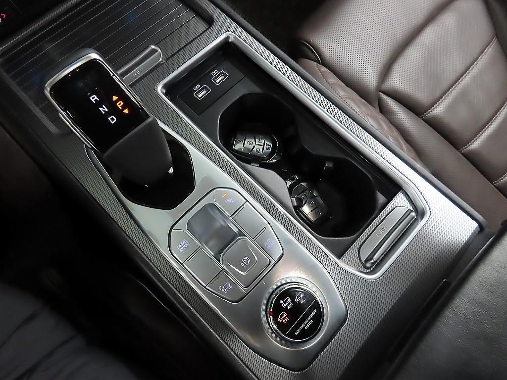 Ssangyong Rexton - Vista 10