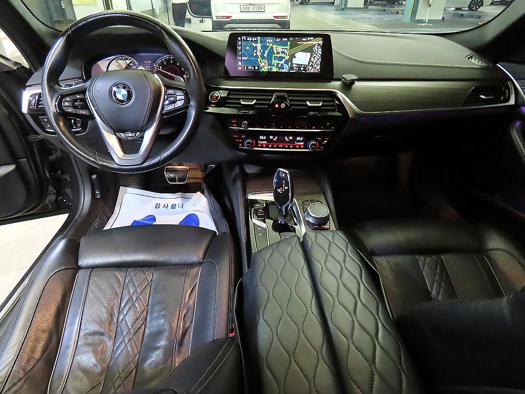 BMW 5 Series - Vista 10