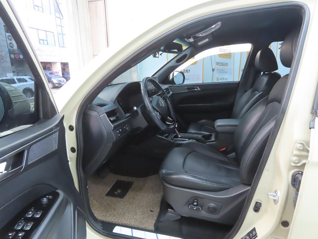 Ssangyong Rexton - Vista 5