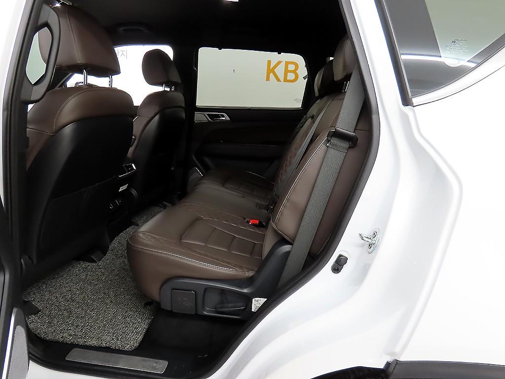 Ssangyong Rexton - Vista 6