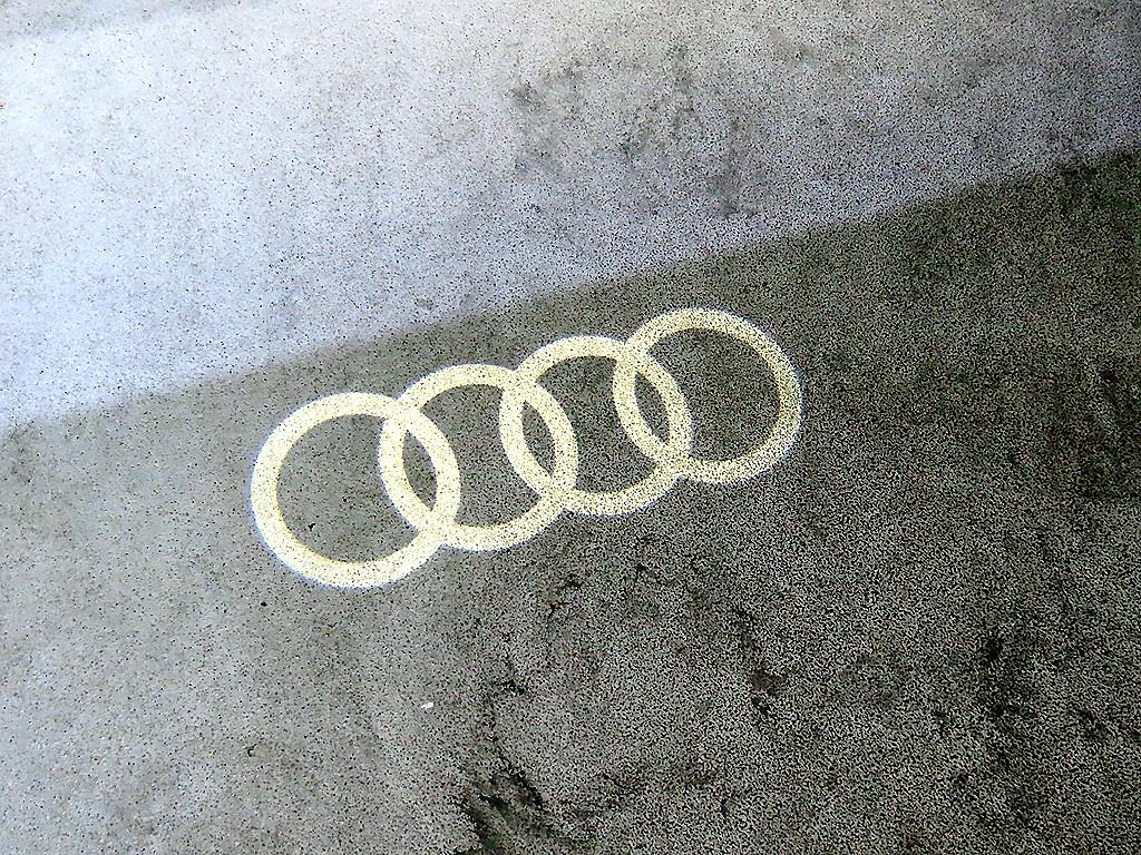 Audi Q8 2021 Gris - Importación desde Corea - HF Imports Iquique - Foto 13