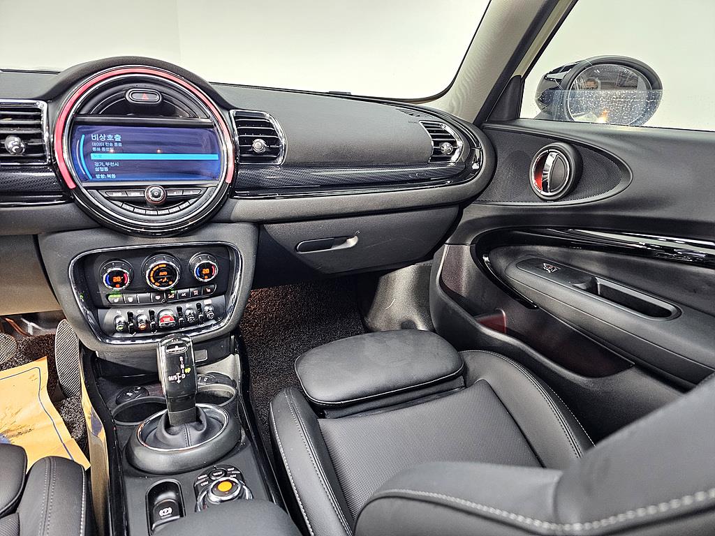 Mini Clubman - Vista 10