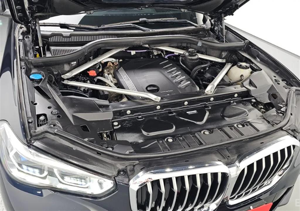 BMW X5 - Vista 8