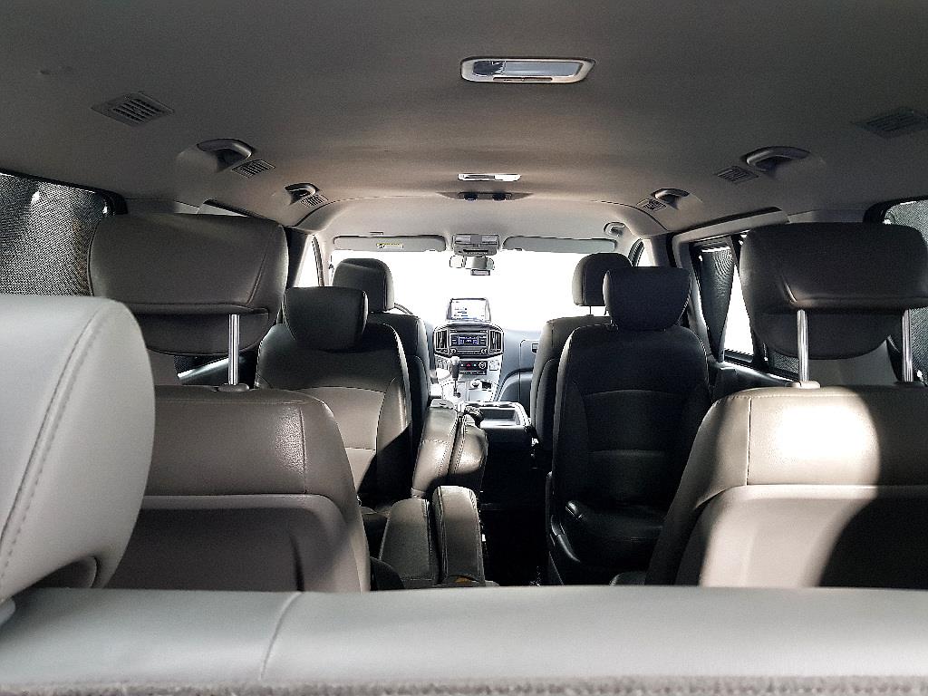 HYUNDAI Starex 2018 Amarillo - Importación desde Corea - HF Imports Iquique - Foto 15