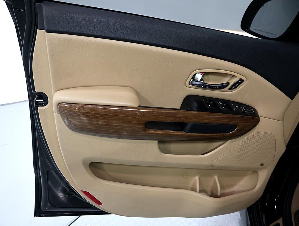 KIA Carnival - Vista 8