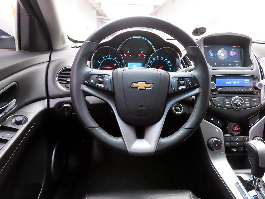 Chevrolet Cruise - Vista 7