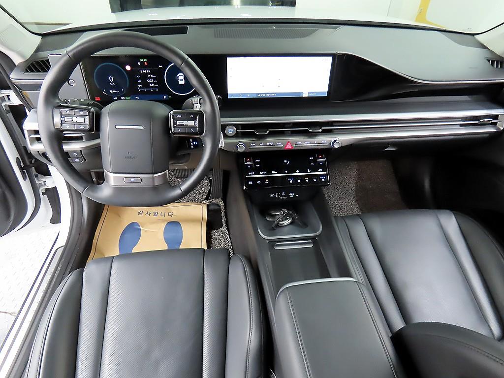 HYUNDAI Grandeur - Vista 7