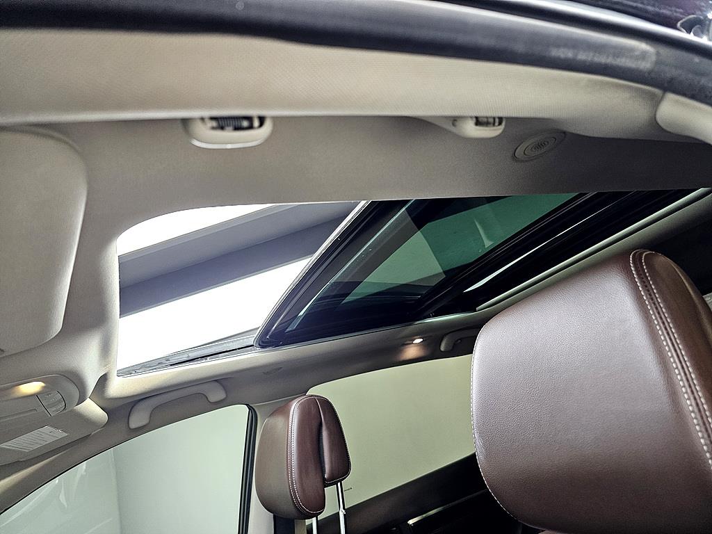 SAMSUNG QM6 - Vista 12