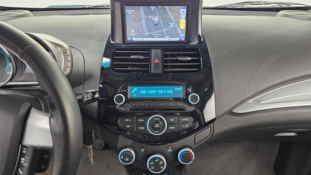 Chevrolet Spark 2014 Morado - Importación desde Corea - HF Imports Iquique - Foto 14