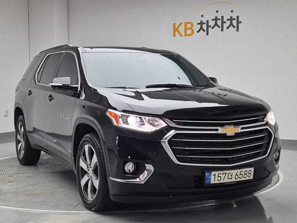 Chevrolet Travers - Vista 4