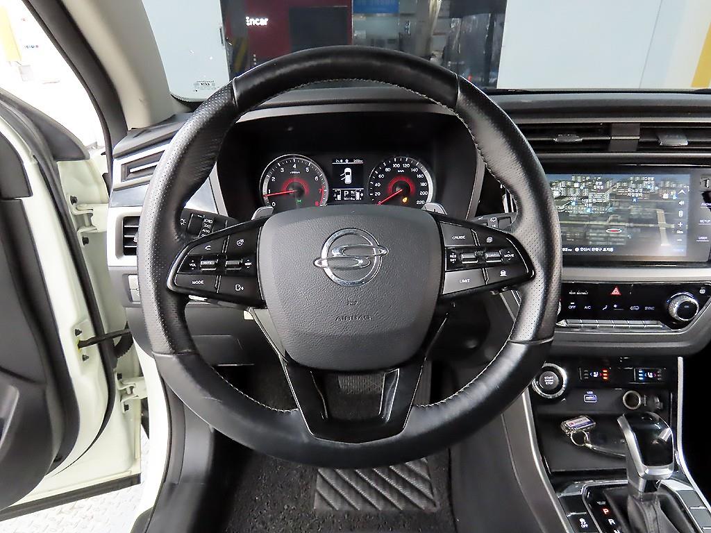 Ssangyong Korando - Vista 9