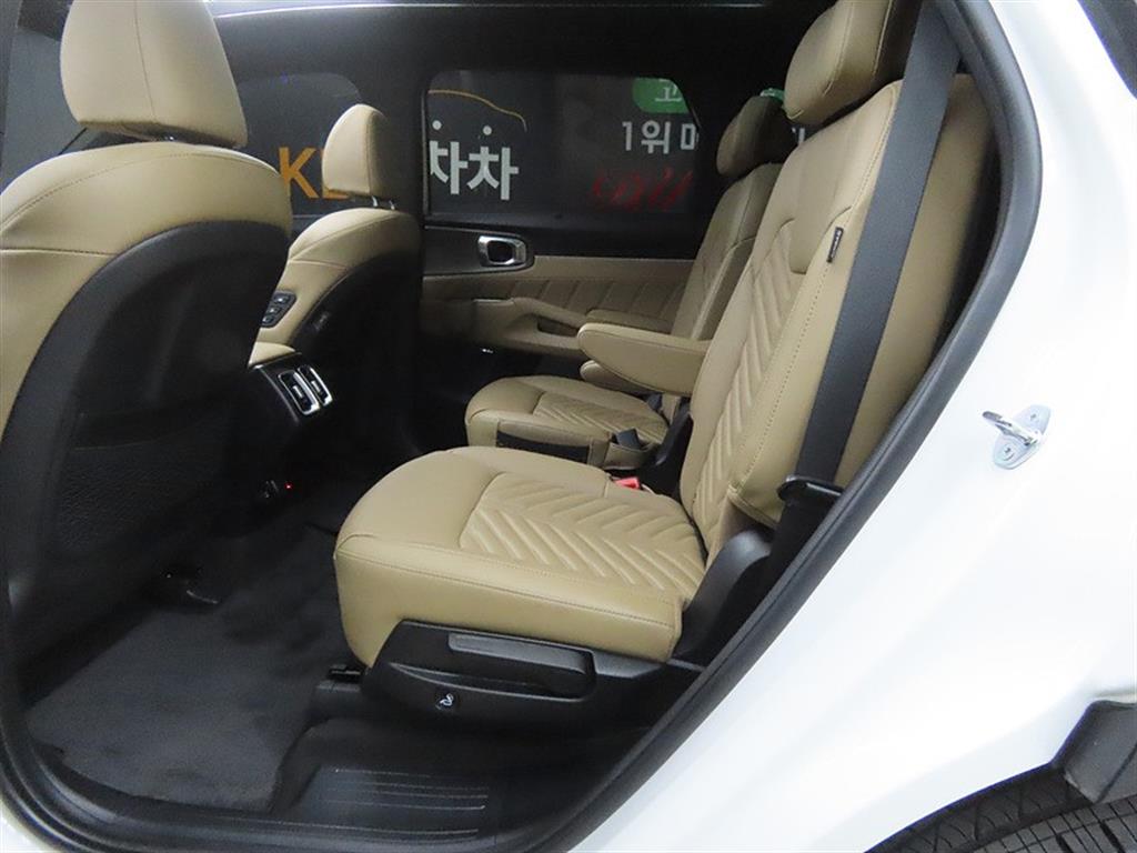 KIA Sorento - Vista 7