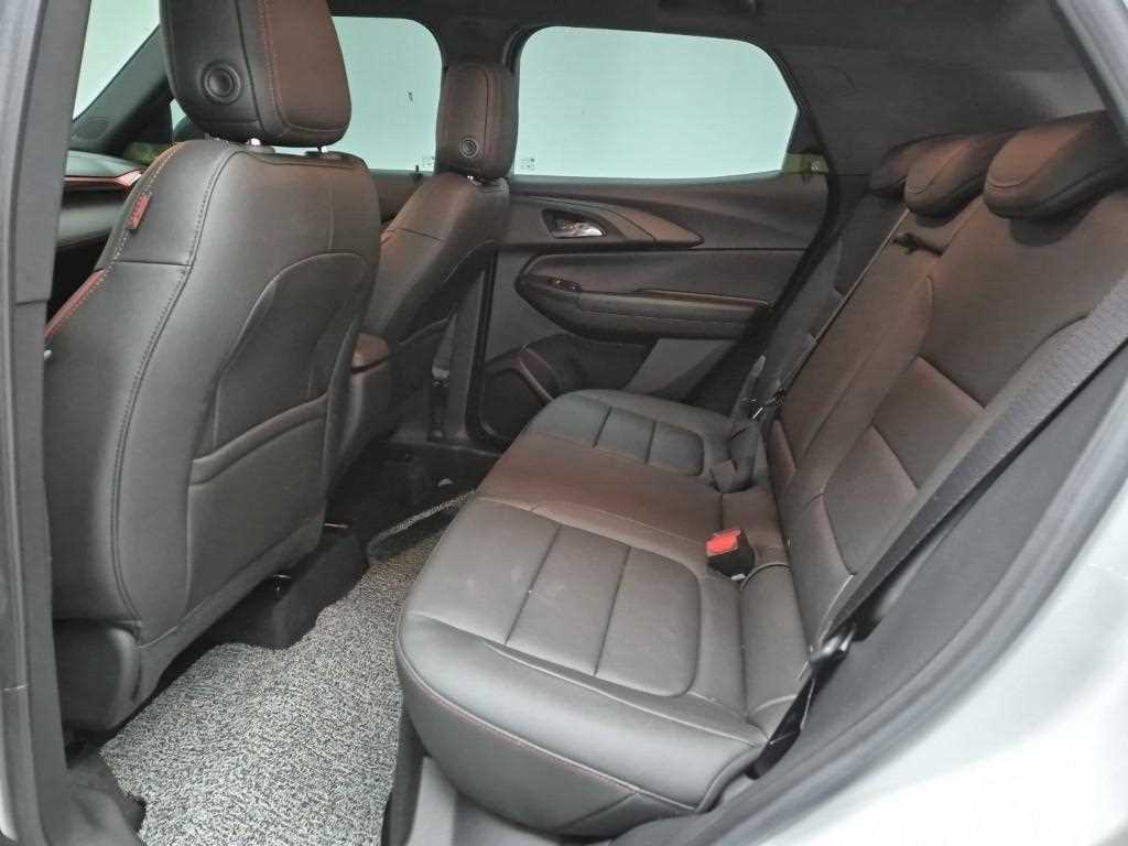 Chevrolet Trail Blazer - Vista 12