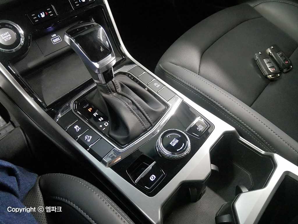 Ssangyong Korando - Vista 12