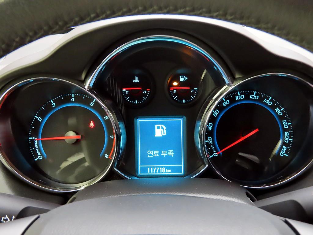 Chevrolet Cruise - Vista 6