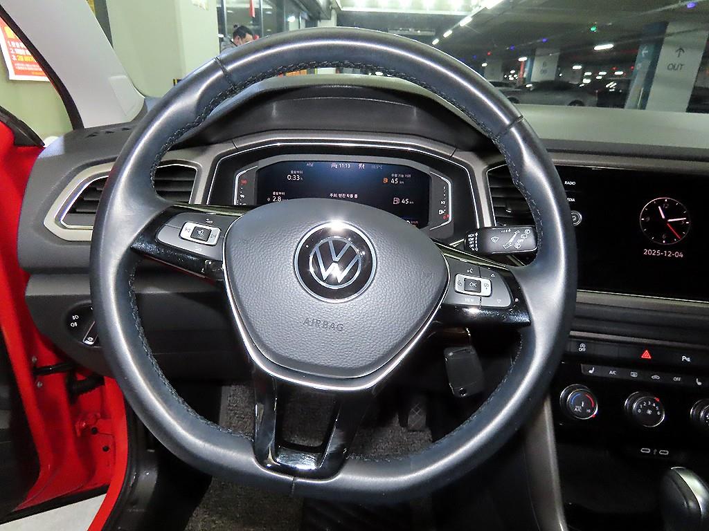 Volkswagen T-Roc - Vista 8