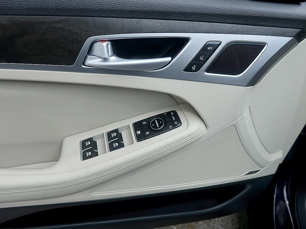 HYUNDAI Genesis 2016 Morado - Importación desde Corea - HF Imports Iquique - Foto 13