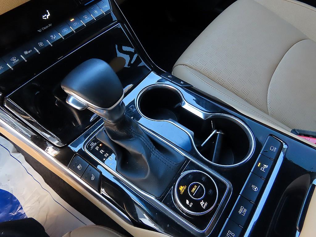 KIA Mohave - Vista 10