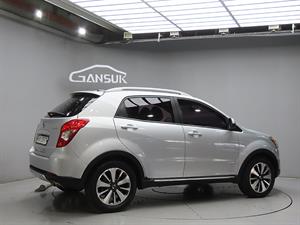 Ssangyong Korando - Vista 8