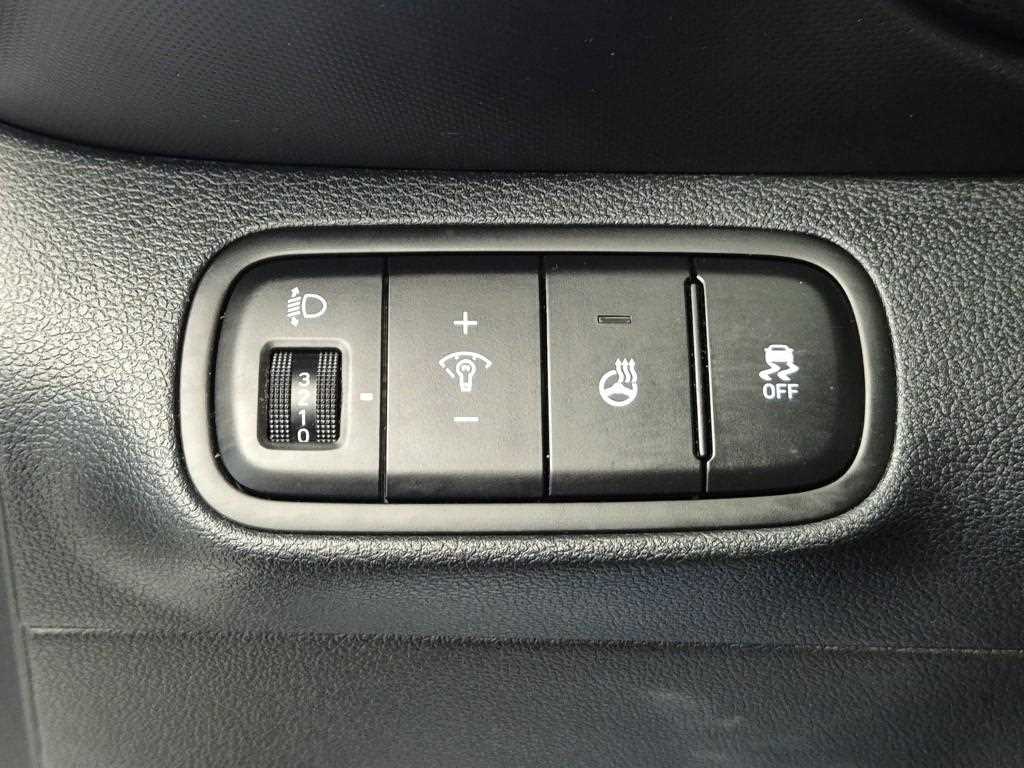 HYUNDAI Venue 2023 Blanco - Importación desde Corea - HF Imports Iquique - Foto 17