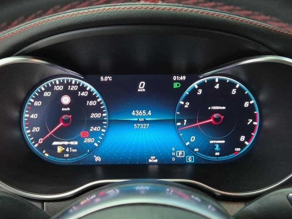 Mercedes Benz C Class - Vista 6