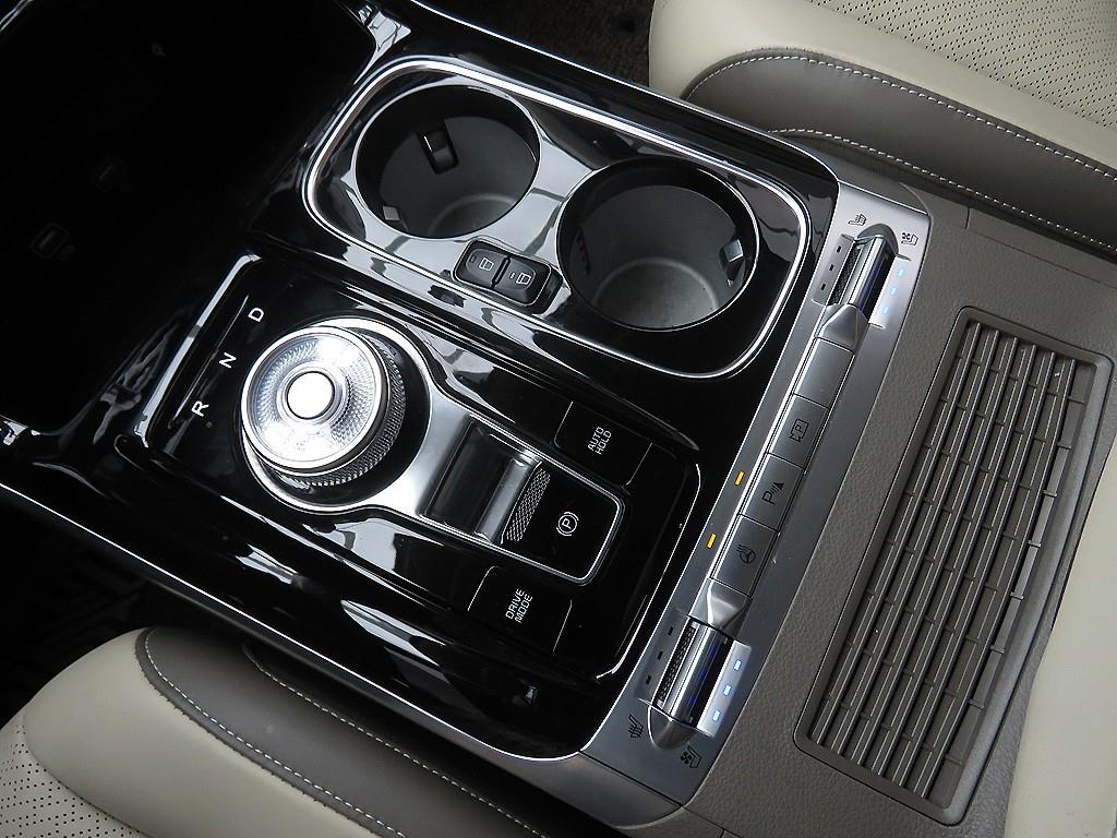 KIA Carnival 2023 Blanco - Importación desde Corea - HF Imports Iquique - Foto 13