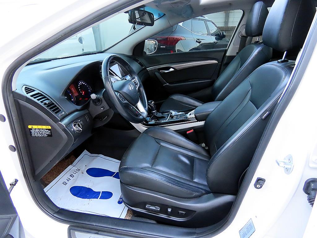 HYUNDAI i40 - Vista 5