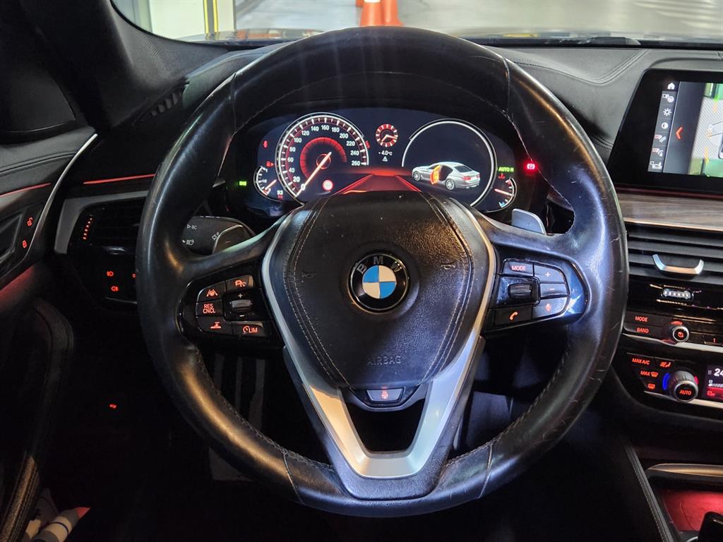 BMW 5 Series - Vista 7