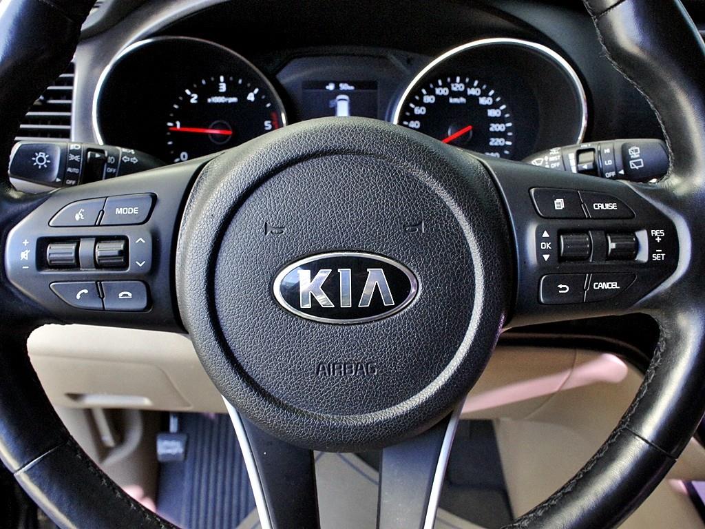 KIA Carnival 2019 Negro - Importación desde Corea - HF Imports Iquique - Foto 8