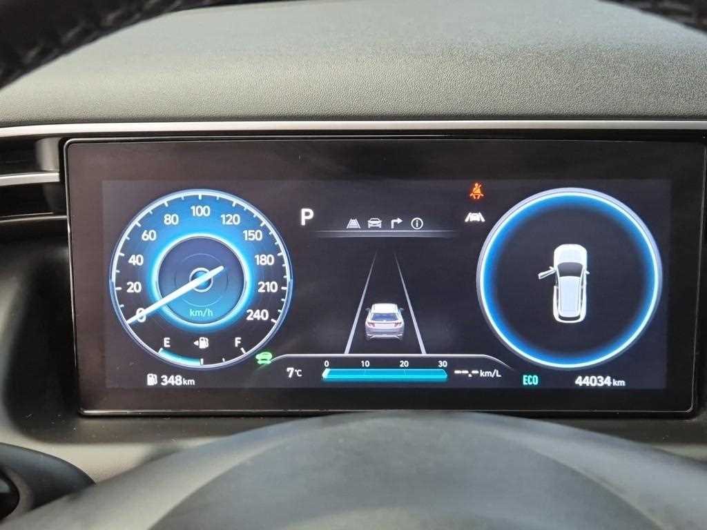 HYUNDAI Tucson - Vista 6