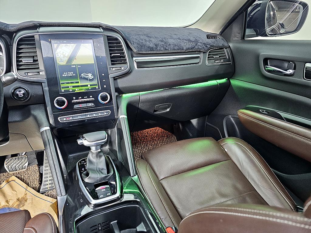 SAMSUNG QM6 - Vista 10