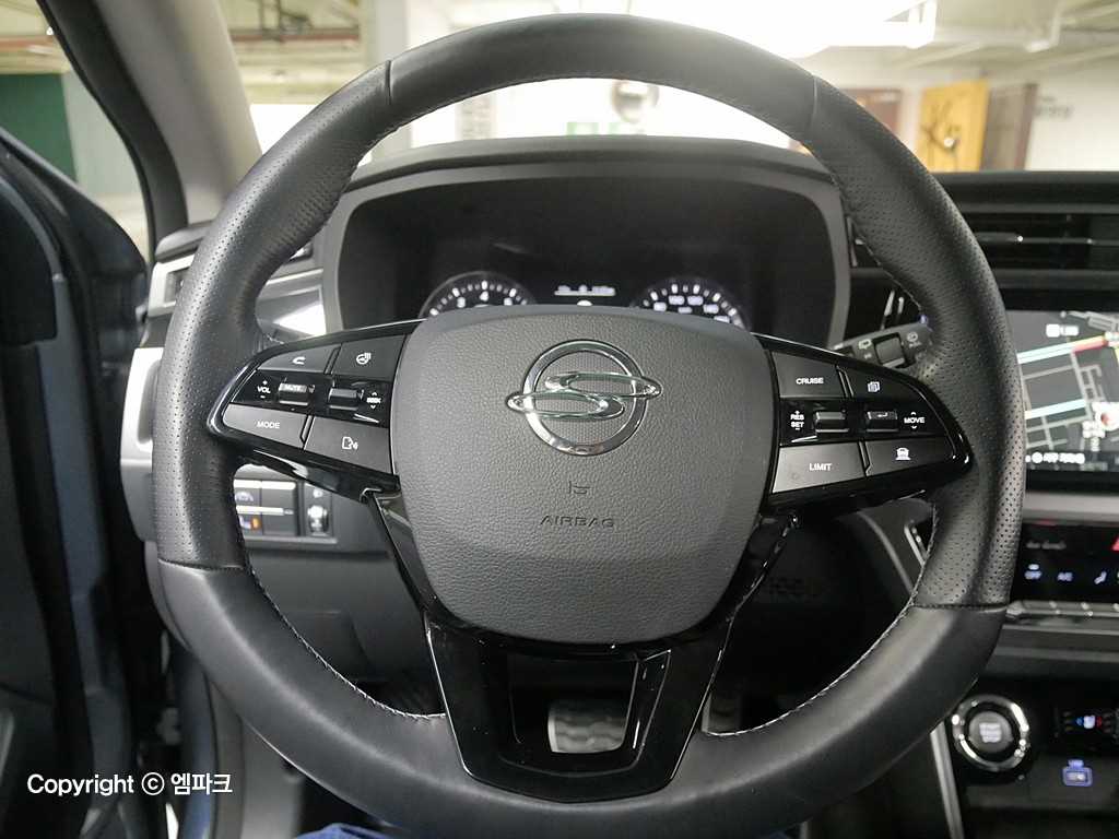 Ssangyong Korando - Vista 8