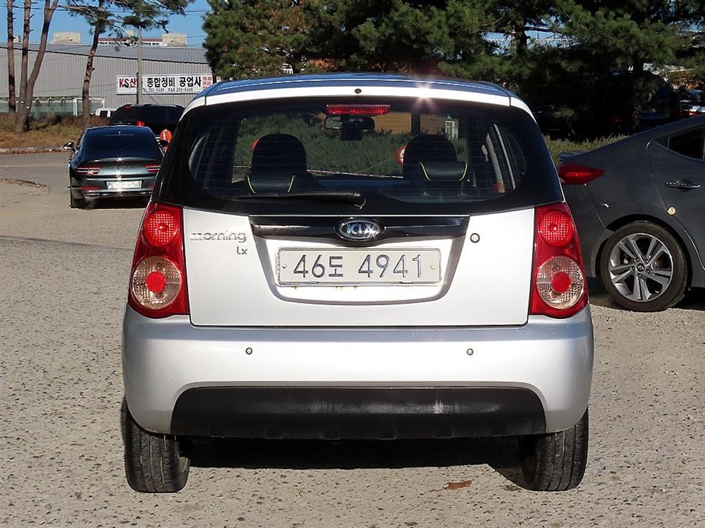 KIA Morning - Vista 4