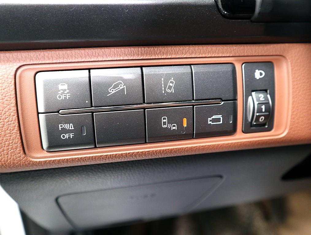 Ssangyong Rexton 2020 Blanco - Importación desde Corea - HF Imports Iquique - Foto 15