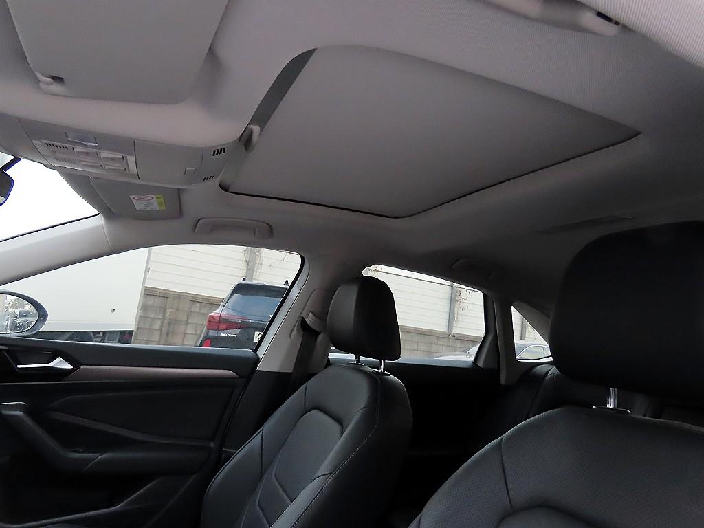 Volkswagen Jetta 2021 Blanco - Importación desde Corea - HF Imports Iquique - Foto 17