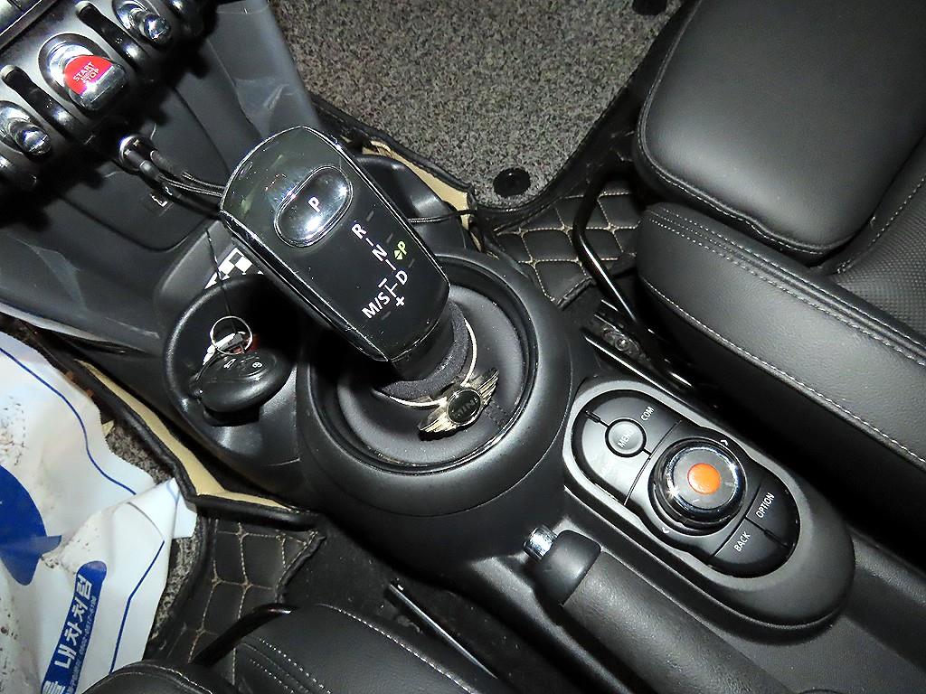 Mini Cooper - Vista 12