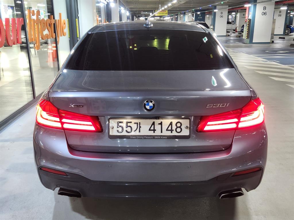 BMW 5 Series - Vista 5