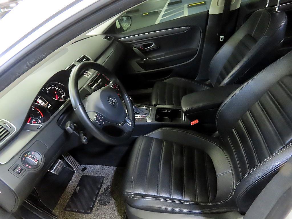 Volkswagen CC - Vista 6