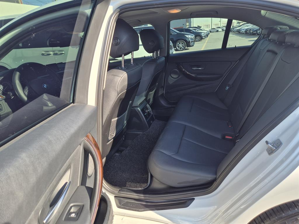 BMW 3 series - Vista 10