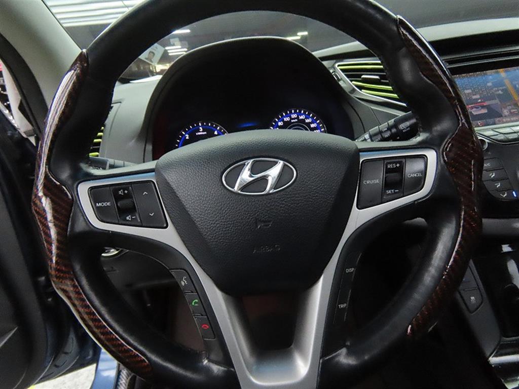 HYUNDAI i40 - Vista 8