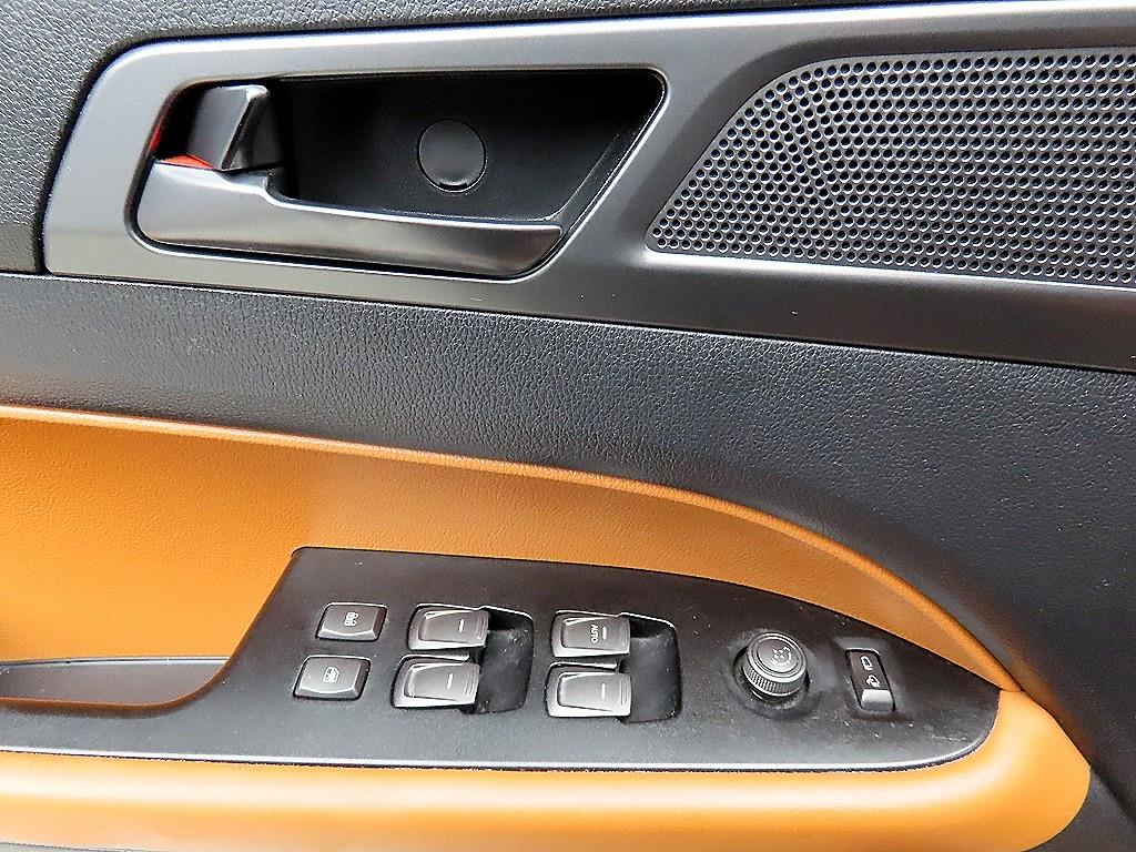 Ssangyong Rexton - Vista 11