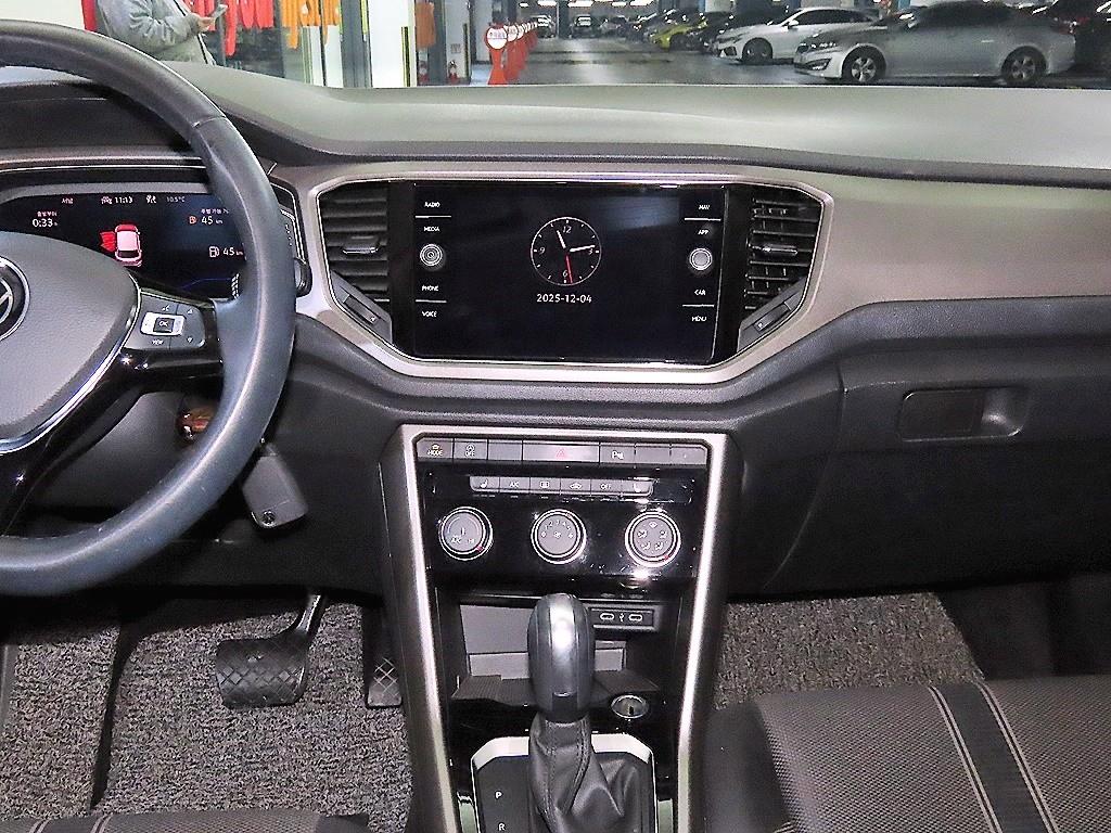 Volkswagen T-Roc - Vista 11