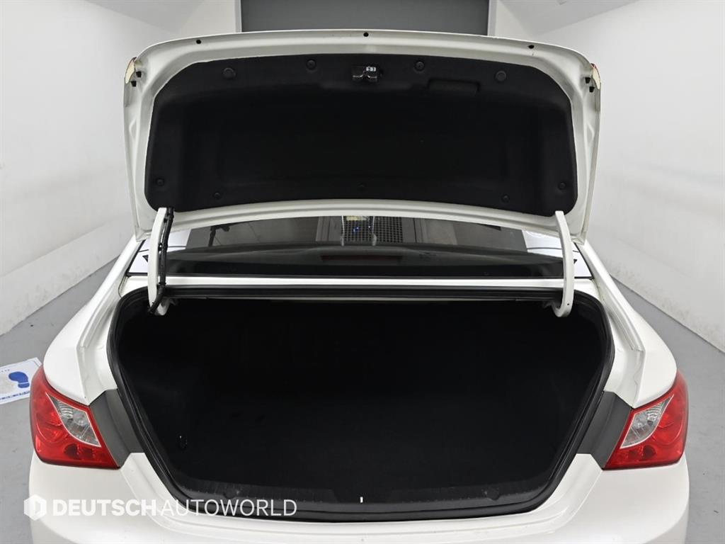 HYUNDAI Sonata 2010 Blanco - Importación desde Corea - HF Imports Iquique - Foto 20